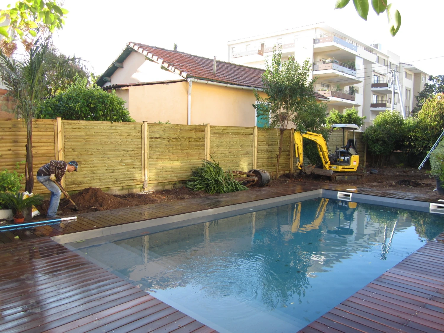 Espace vert et piscine Soldes Boutique -Espace vert et piscine Soldes Boutique 545435643