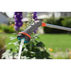 Lance Et Pistolet D'arrosage Fusil Arrosoir Comfort Gardena - Arrosage Des Suspensions Et Pots à Distance - 2 Jets Au Choix 18335-20 8 Lance Et Pistolet D'arrosage Fusil Arrosoir Comfort Gardena - Arrosage Des Suspensions Et Pots à Distance - 2 Jets Au Choix 18335-20 -Espace vert et piscine Soldes Boutique p256943 pic3