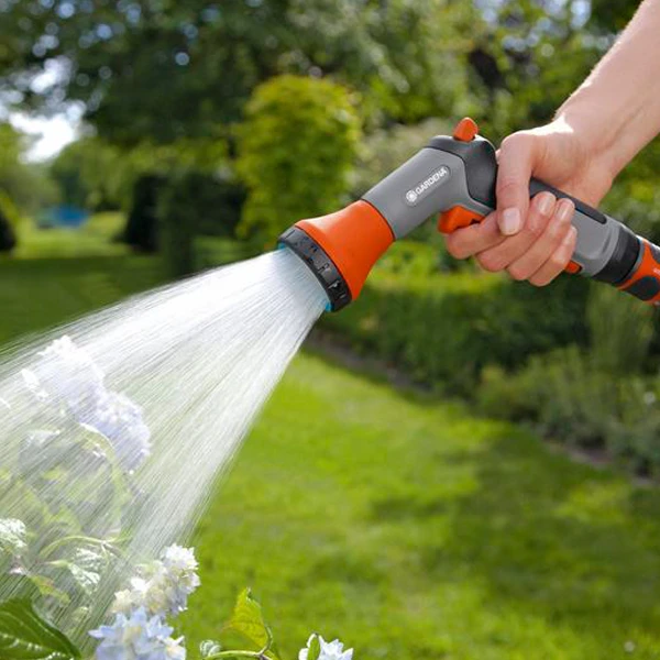 Lance Et Pistolet D'arrosage Pistolet Arrosoir Jet Brume Classic Gardena Plantes Et Massifs Réglable 3 Lance Et Pistolet D'arrosage Pistolet Arrosoir Jet Brume Classic Gardena Plantes Et Massifs Réglable