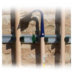 Outillage De Jardinier Porte Outils Sur Rail Perrin 500mm Avec 3 Crochets | Quincaillerie Pro