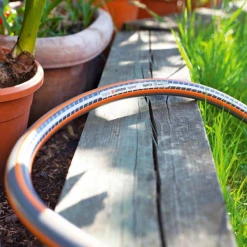 Tuyau D'eau Tuyau Arrosage Comfort HighFlex Gardena 30 Bar Ø 19 Mm Longueur 25 M 10 Tuyau D'eau Tuyau Arrosage Comfort HighFlex Gardena 30 Bar Ø 19 Mm Longueur 25 M -Espace vert et piscine Soldes Boutique tuyau darrosage comfort highflex gardena 30bar diametre 19mm longueur 25metres 6